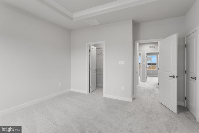 1733 DESTRIER ST, Ranson, WV 25438