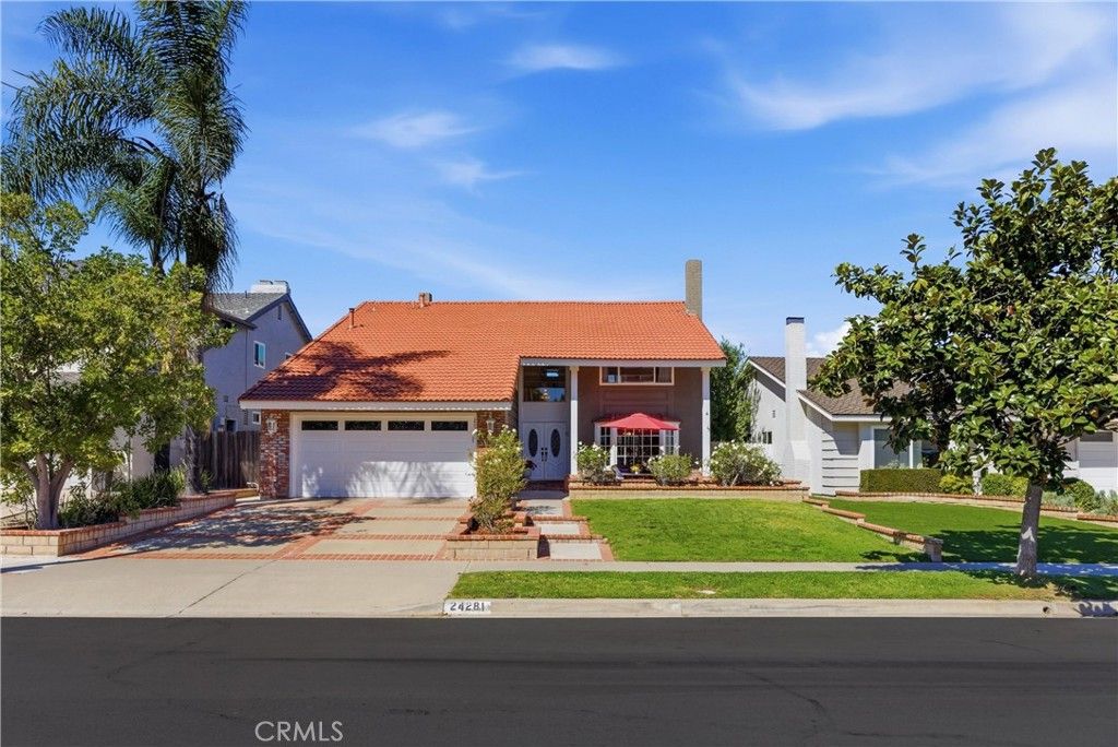 Image 2 of property listing at 24281 Sparrow, Lake Forest, CA 92630