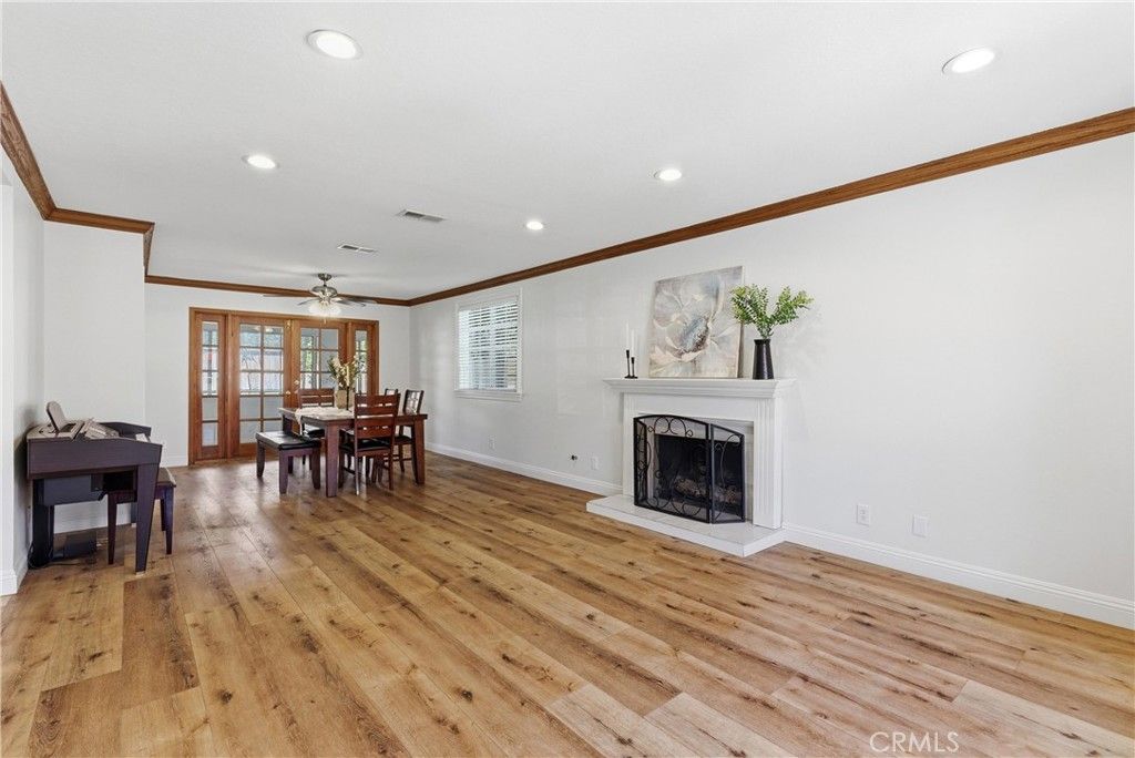 Image 6 of property listing at 24281 Sparrow, Lake Forest, CA 92630