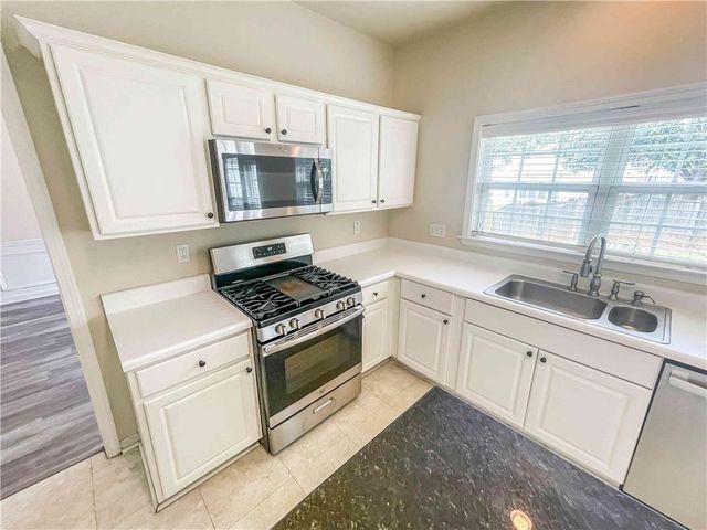 3145 Elmendorf Drive NW, Kennesaw, GA 30144