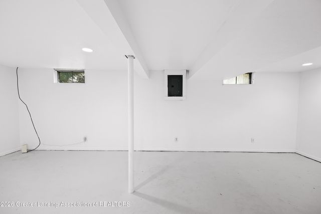 2290 Park Lane, Holt, MI 48842