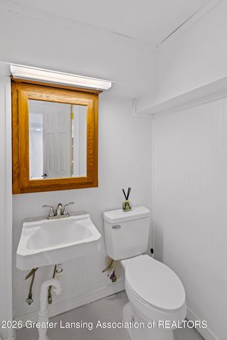 2290 Park Lane, Holt, MI 48842