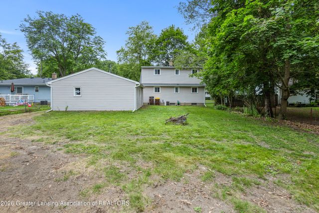 2290 Park Lane, Holt, MI 48842