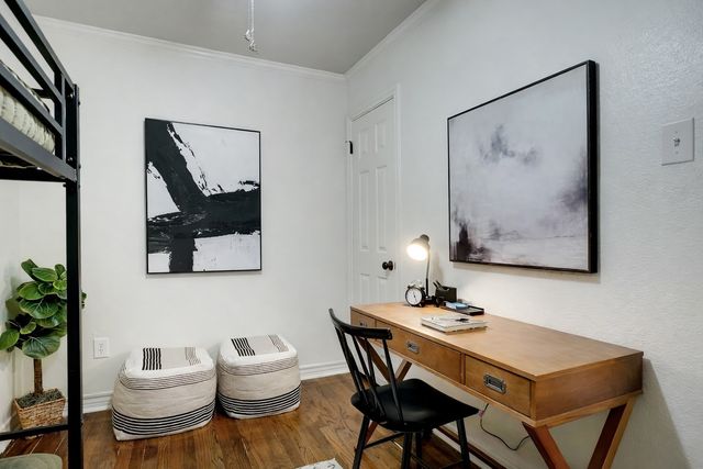 2801 W Bewick Street, Fort Worth, TX 76109