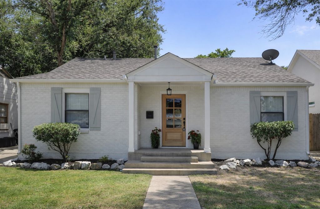 2801 W Bewick Street, Fort Worth, TX 76109