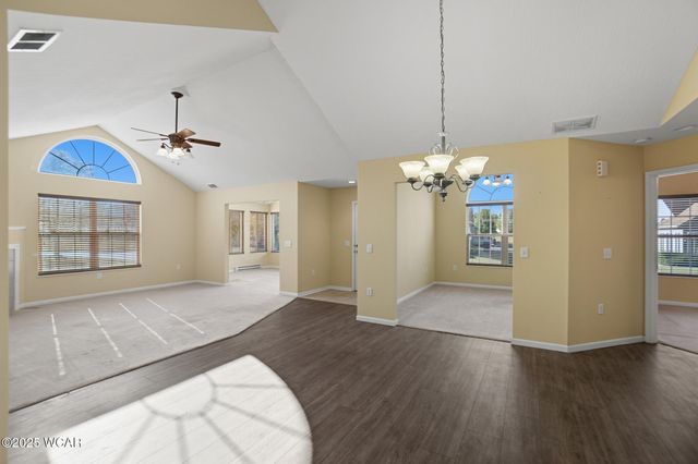 2852 Riverwalk Boulevard, Lima, OH 45806