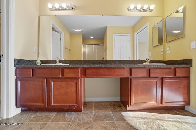 2852 Riverwalk Boulevard, Lima, OH 45806