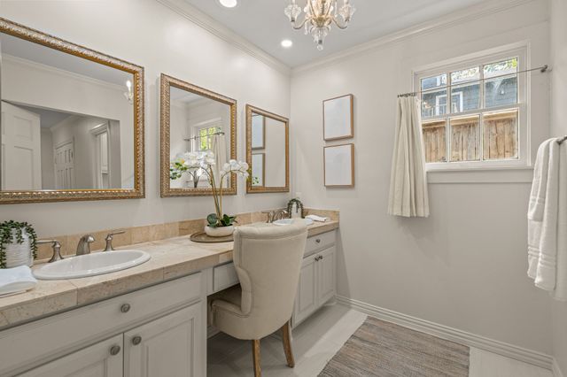 4058 Modlin Avenue, Fort Worth, TX 76107