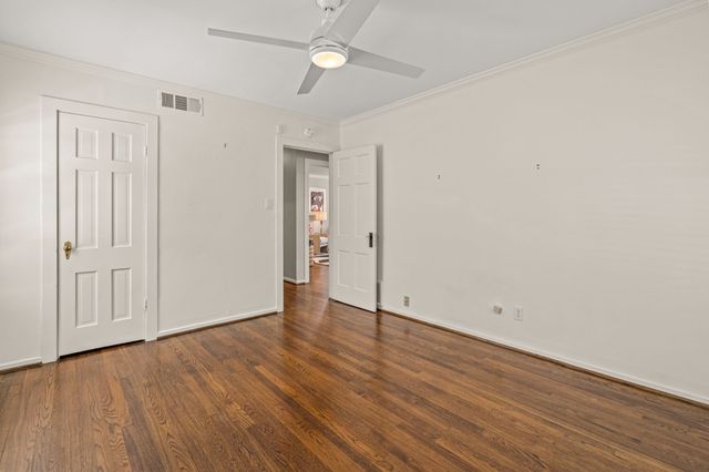 4058 Modlin Avenue, Fort Worth, TX 76107