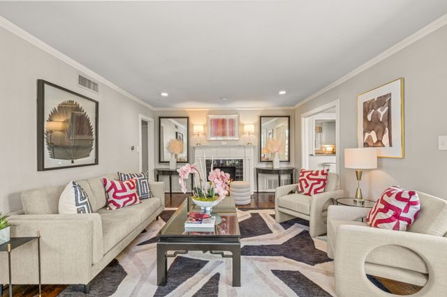 4058 Modlin Avenue, Fort Worth, TX 76107