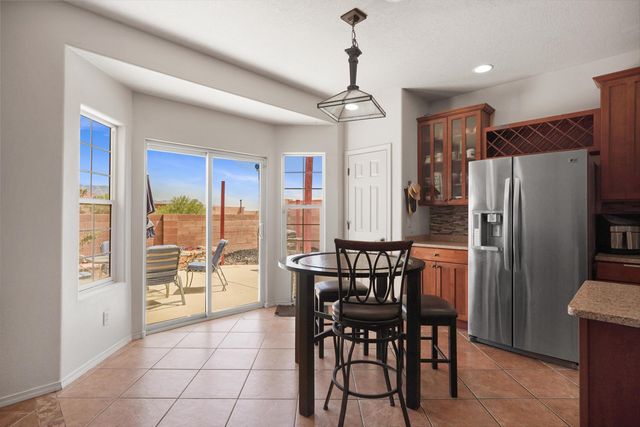5524 Gladstone Drive NE, Rio Rancho, NM 87144