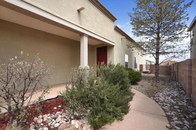 5524 Gladstone Drive NE, Rio Rancho, NM 87144