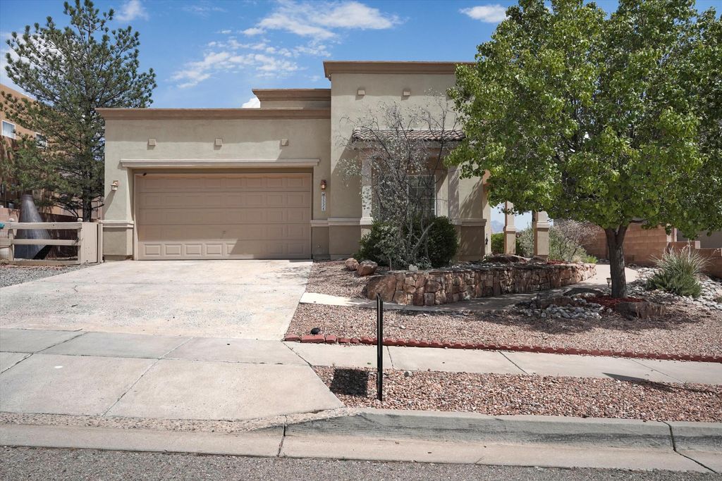 5524 Gladstone Drive NE, Rio Rancho, NM 87144