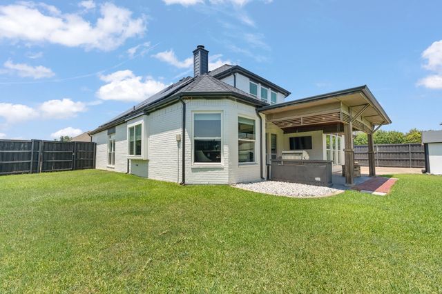 2814 Saint Maria Drive, Mansfield, TX 76063