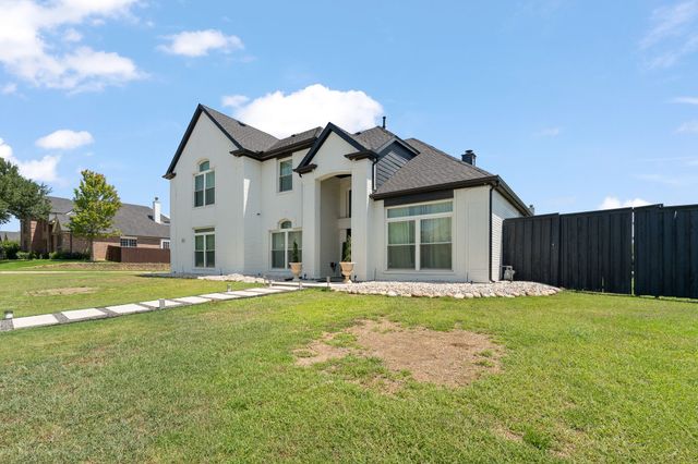 2814 Saint Maria Drive, Mansfield, TX 76063