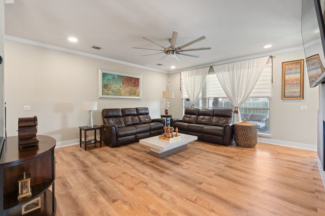 2814 Saint Maria Drive, Mansfield, TX 76063