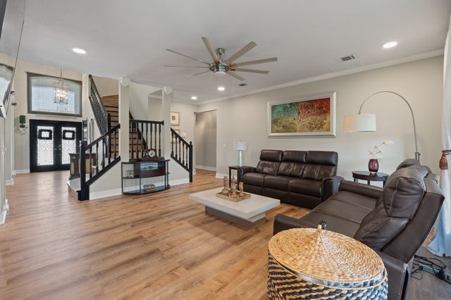 2814 Saint Maria Drive, Mansfield, TX 76063