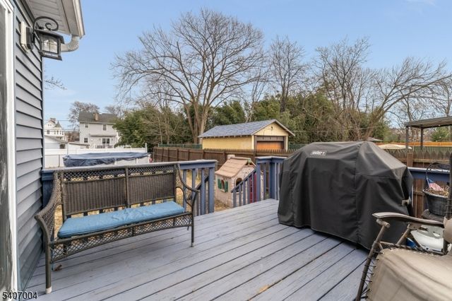 219 Gertrude Ter, Dunellen Boro, NJ 08812