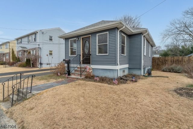 219 Gertrude Ter, Dunellen Boro, NJ 08812