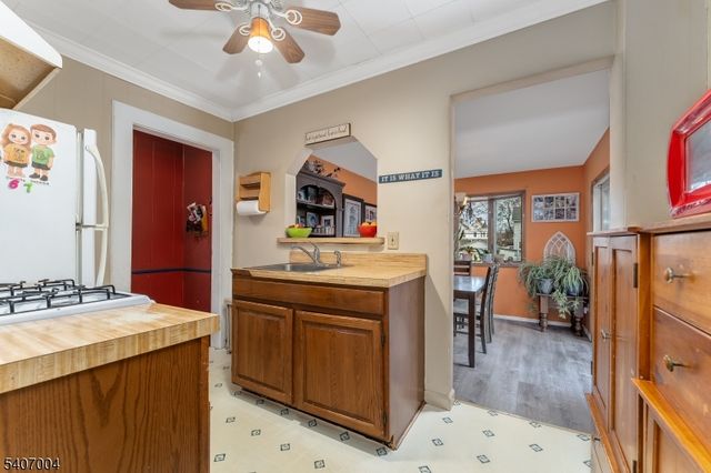 219 Gertrude Ter, Dunellen Boro, NJ 08812