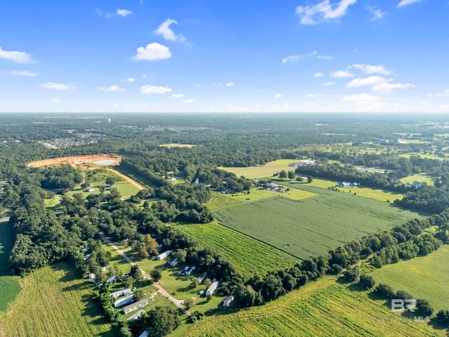 9590 County Road 34, Fairhope, AL 36526