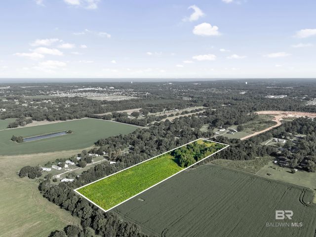 9590 County Road 34, Fairhope, AL 36526