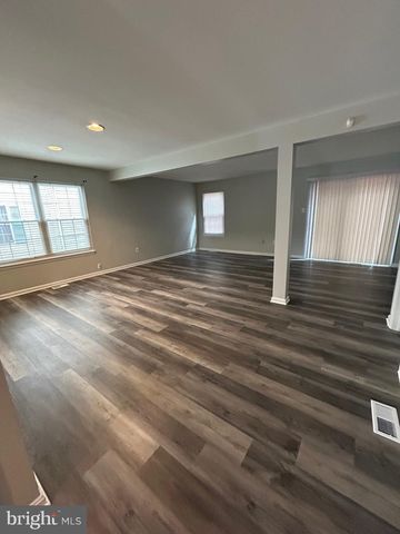 8426 EACH LEAF CT, Columbia, MD 21045