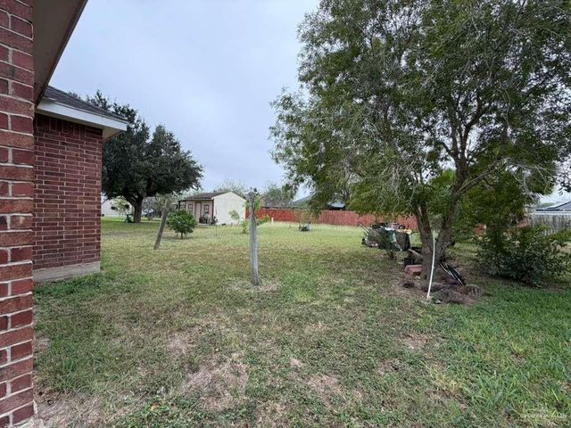 1212 12th Street, Mercedes, TX 78570