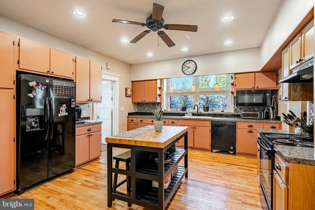 2203 PHILADELPHIA PIKE, Claymont, DE 19703