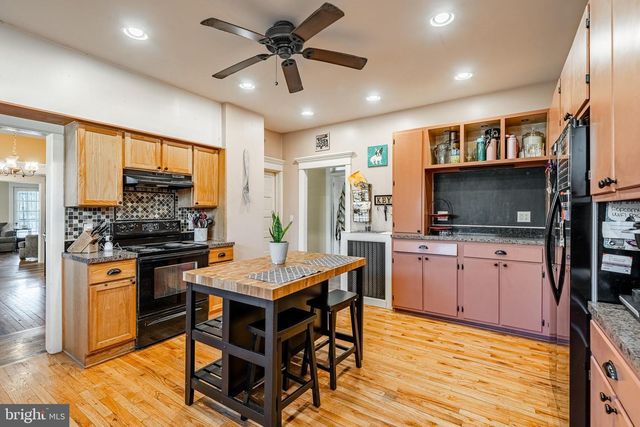 2203 PHILADELPHIA PIKE, Claymont, DE 19703