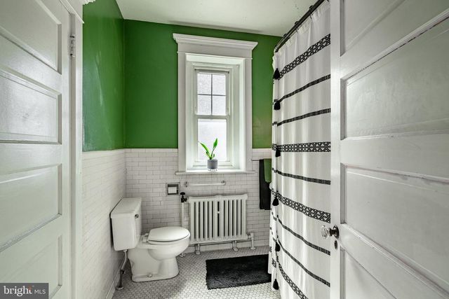 2203 PHILADELPHIA PIKE, Claymont, DE 19703