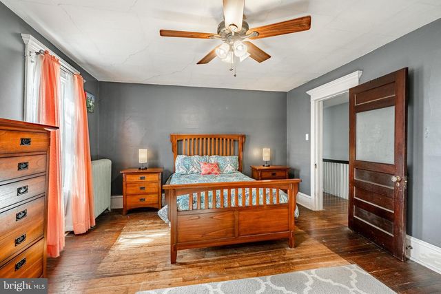 2203 PHILADELPHIA PIKE, Claymont, DE 19703