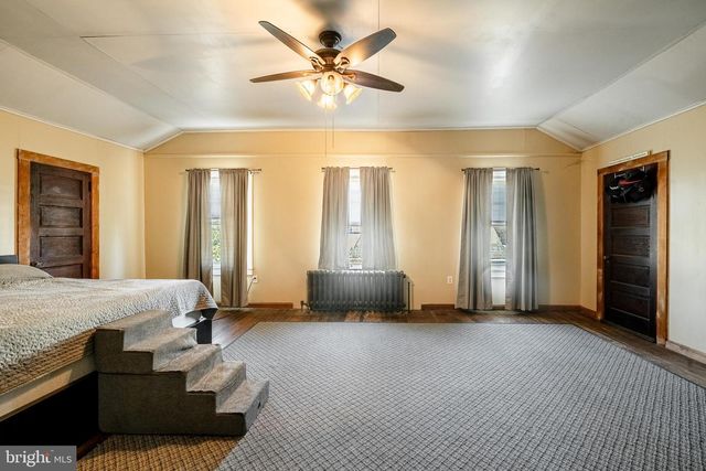 2203 PHILADELPHIA PIKE, Claymont, DE 19703