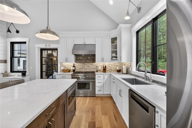 1425 Maple Valley Road, Coventry, RI 02816