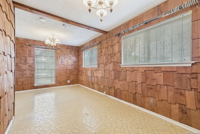 2315 Fairhill, San Antonio, TX 78228