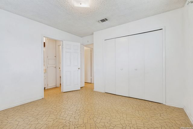 2315 Fairhill, San Antonio, TX 78228