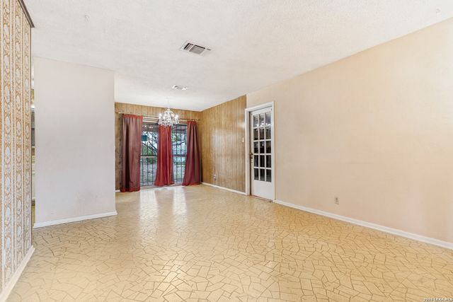 2315 Fairhill, San Antonio, TX 78228