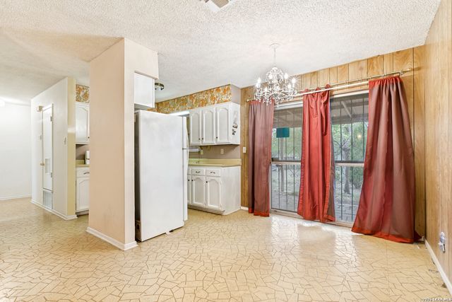 2315 Fairhill, San Antonio, TX 78228