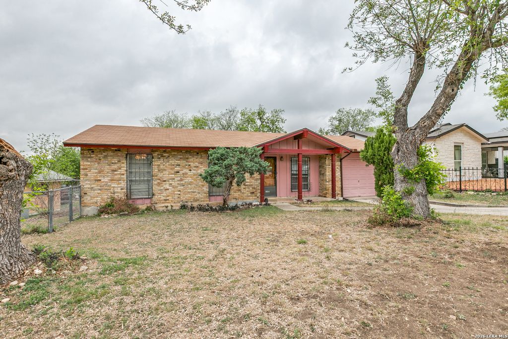 2315 Fairhill, San Antonio, TX 78228