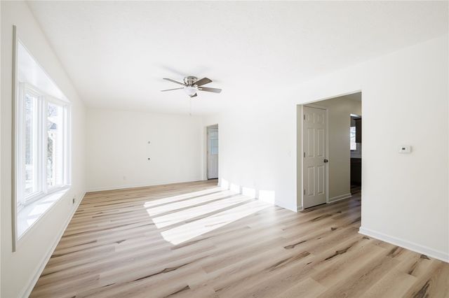 295 Straub Road, Greece, NY 14626