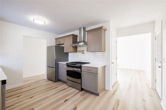 295 Straub Road, Greece, NY 14626