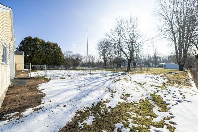 295 Straub Road, Greece, NY 14626