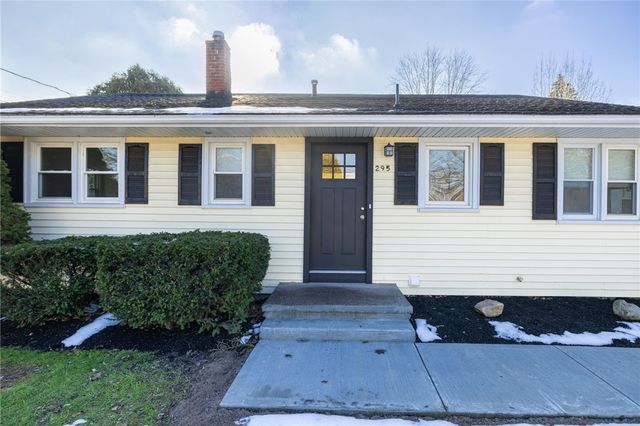 295 Straub Road, Greece, NY 14626