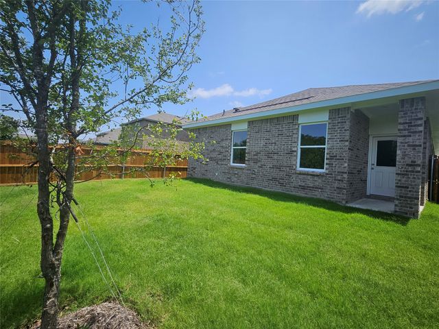 2105 Burnwood Street, Melissa, TX 75454