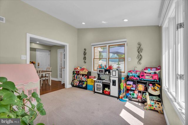 18 MANSFIELD DR, Sewell, NJ 08080