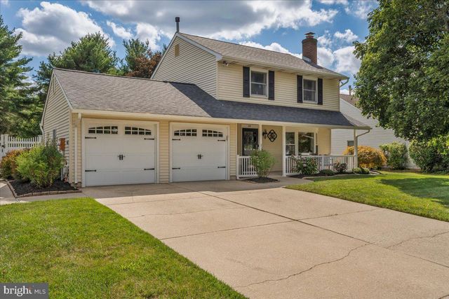 18 MANSFIELD DR, Sewell, NJ 08080