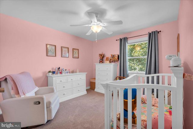 18 MANSFIELD DR, Sewell, NJ 08080