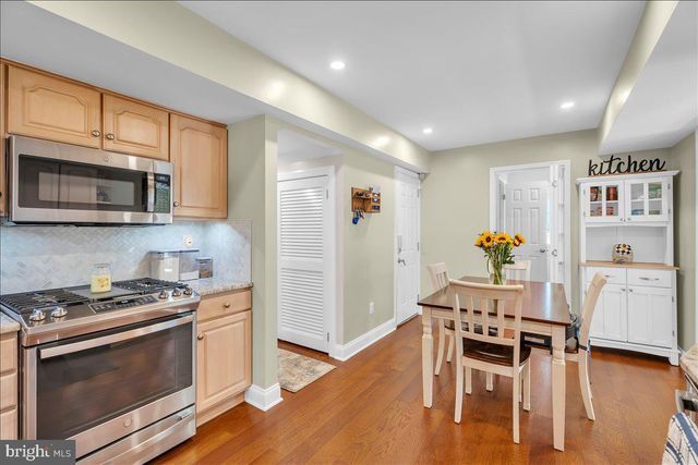 18 MANSFIELD DR, Sewell, NJ 08080