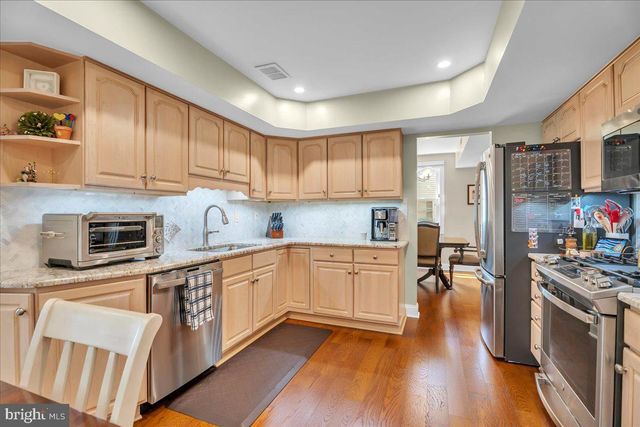18 MANSFIELD DR, Sewell, NJ 08080