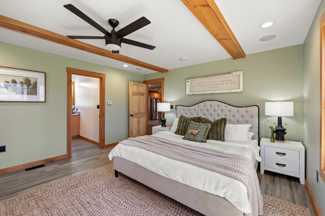 8 Barrett Rd, North Brookfield, MA 01535
